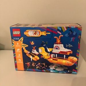 LEGO 21306 Yellow Submarine